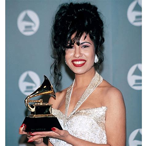 selena quintanilla pictures|Selena Quintanillas Life and Career in Photos